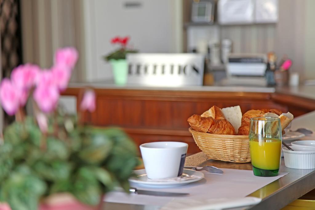 Hotel Le Rochegude Albi Luaran gambar